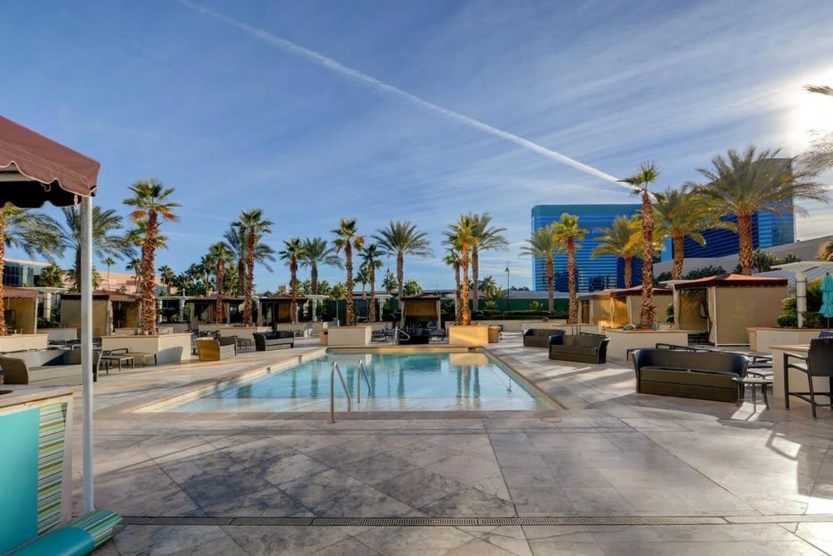 Holiday home Mgm Signature-24-709 Strip View Jacuzzi Studio *